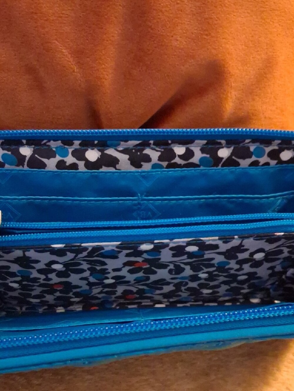 Vera Bradley Quilted Zip Wallet - Bright Blue - Picture 3 of 4